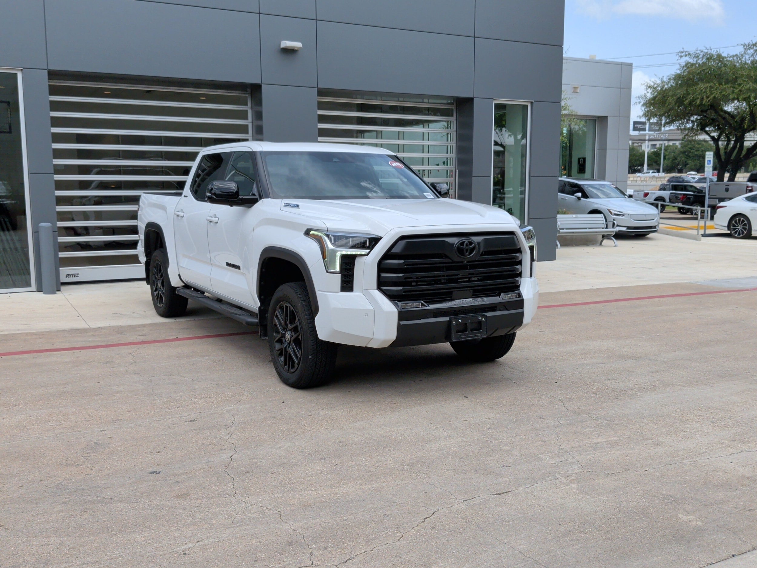 toyota tundra 2025 5TFWC5DB2SX108690 image toyota tundra 2025 5TFWC5DB2SX108690 image