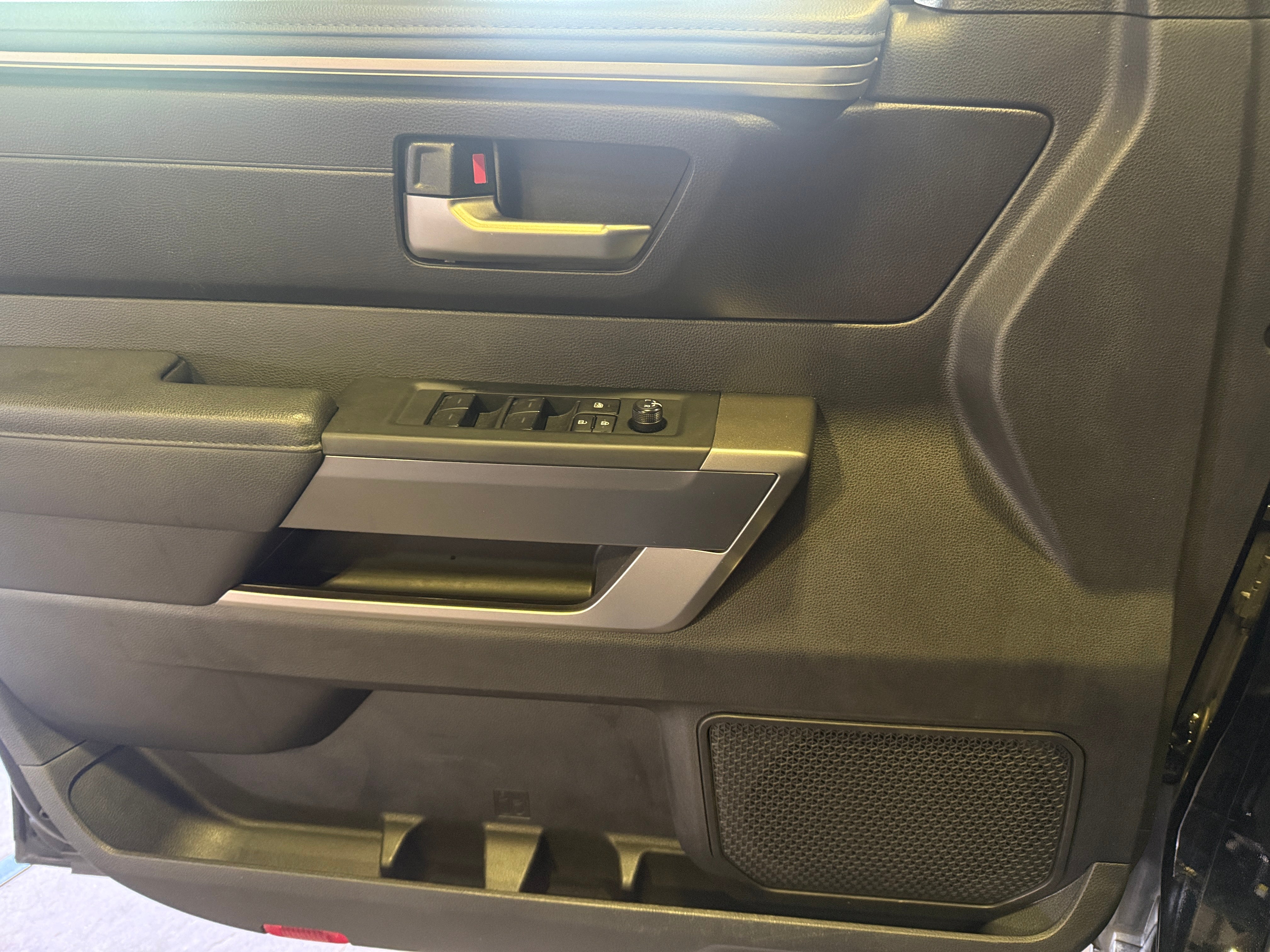 toyota tundra 2025 5TFLA5DB1SX287510 image toyota tundra 2025 5TFLA5DB1SX287510 image