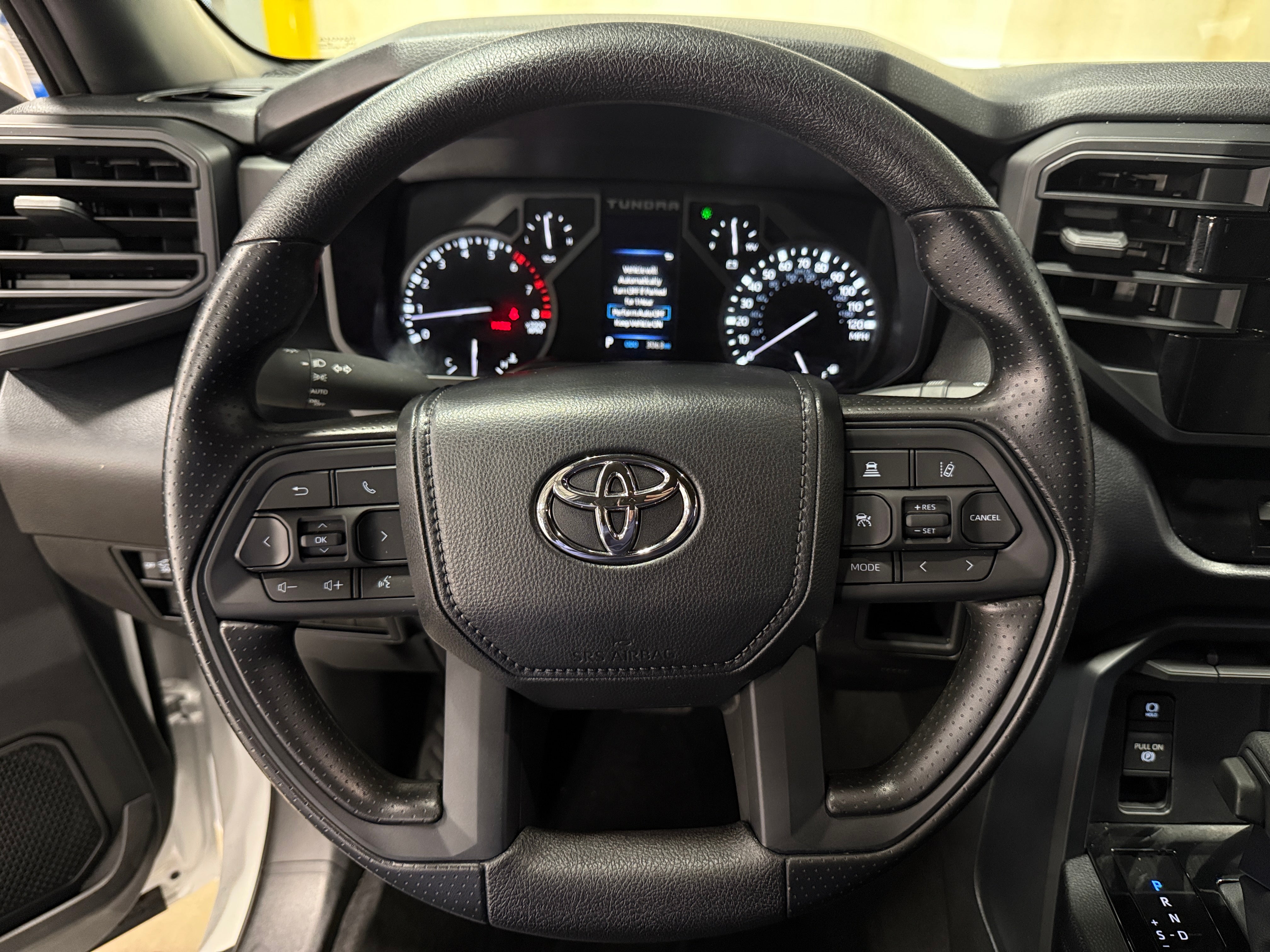 toyota tundra 2025 5TFKB5AB7SX047732 image toyota tundra 2025 5TFKB5AB7SX047732 image