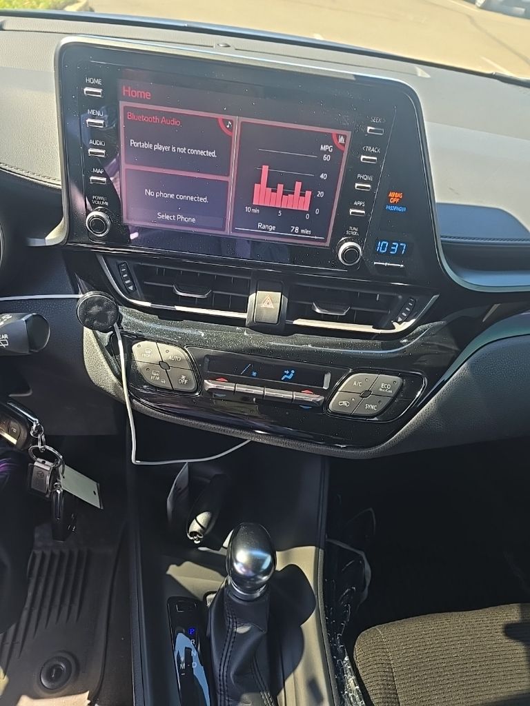 toyota c-hr 2019 JTNKHMBX5K1052882 image toyota c-hr 2019 JTNKHMBX5K1052882 image