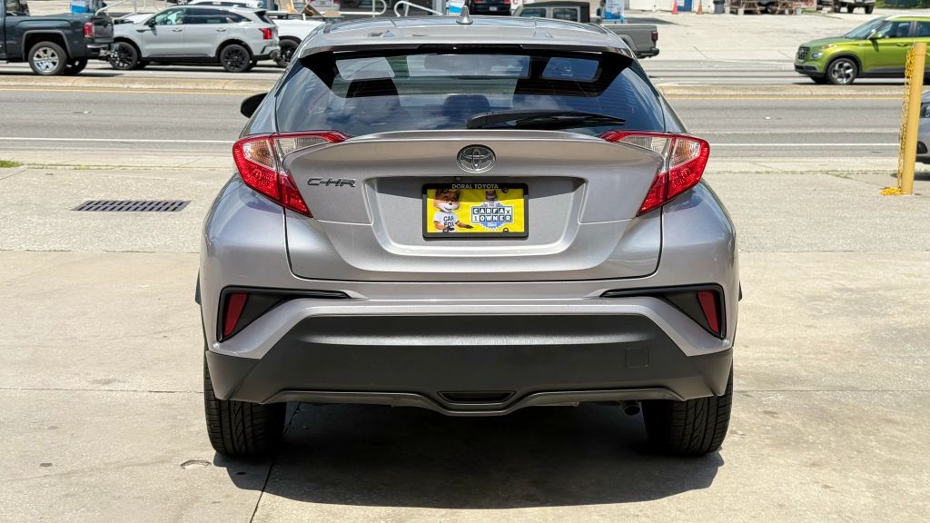 toyota c-hr 2018 NMTKHMBXXJR034768 image toyota c-hr 2018 NMTKHMBXXJR034768 image