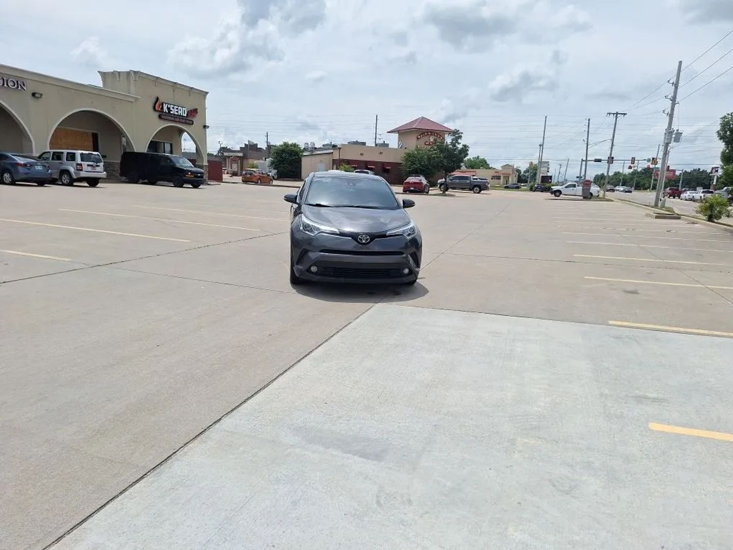 toyota c-hr 2018 NMTKHMBX4JR004519 image toyota c-hr 2018 NMTKHMBX4JR004519 image