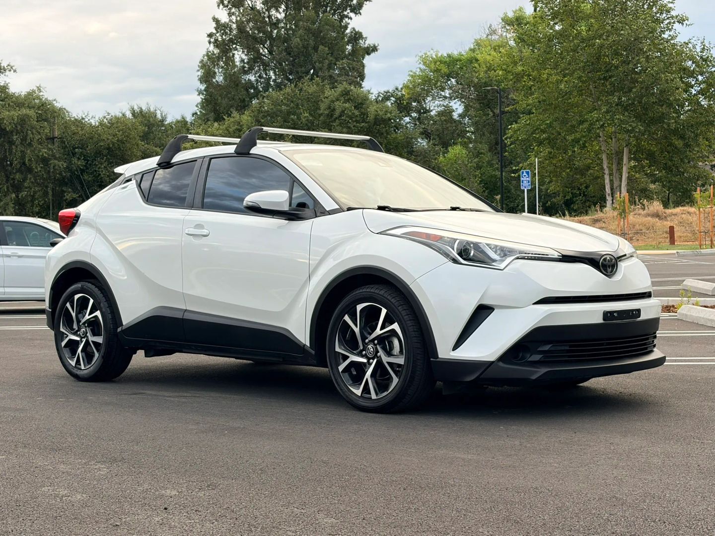 toyota c-hr 2018 NMTKHMBX4JR051792 image toyota c-hr 2018 NMTKHMBX4JR051792 image