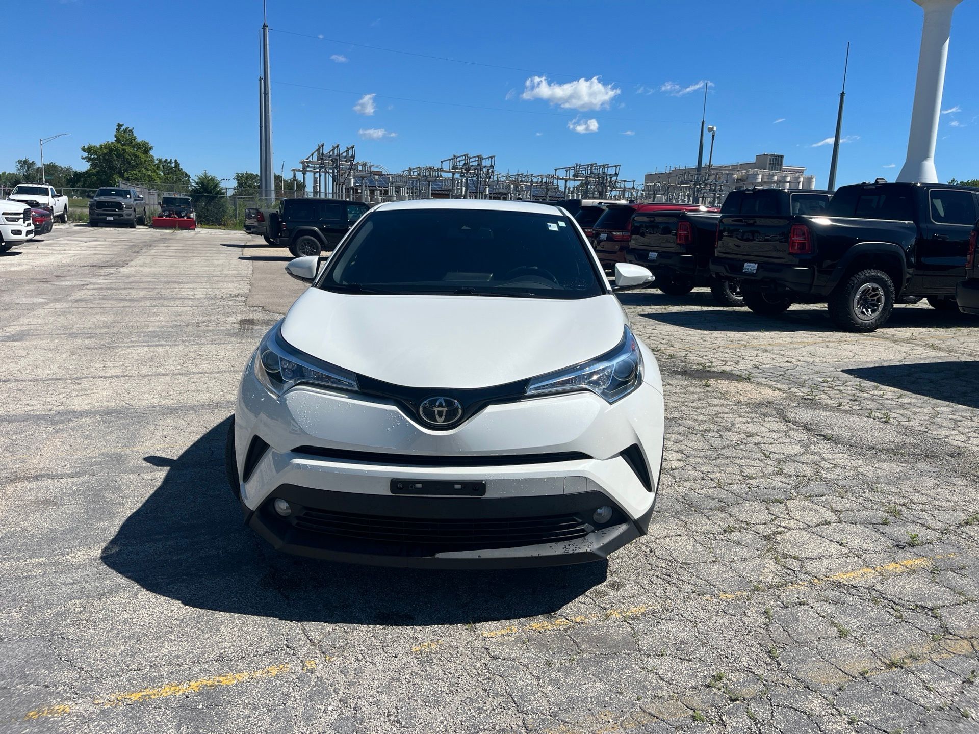 toyota c-hr 2018 NMTKHMBX8JR053948 image toyota c-hr 2018 NMTKHMBX8JR053948 image