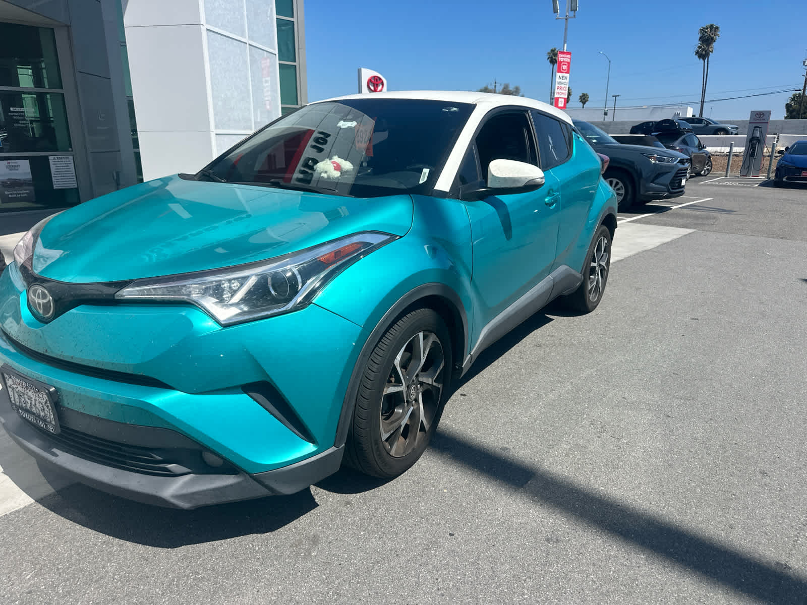 toyota c-hr 2018 NMTKHMBX1JR032620 image toyota c-hr 2018 NMTKHMBX1JR032620 image