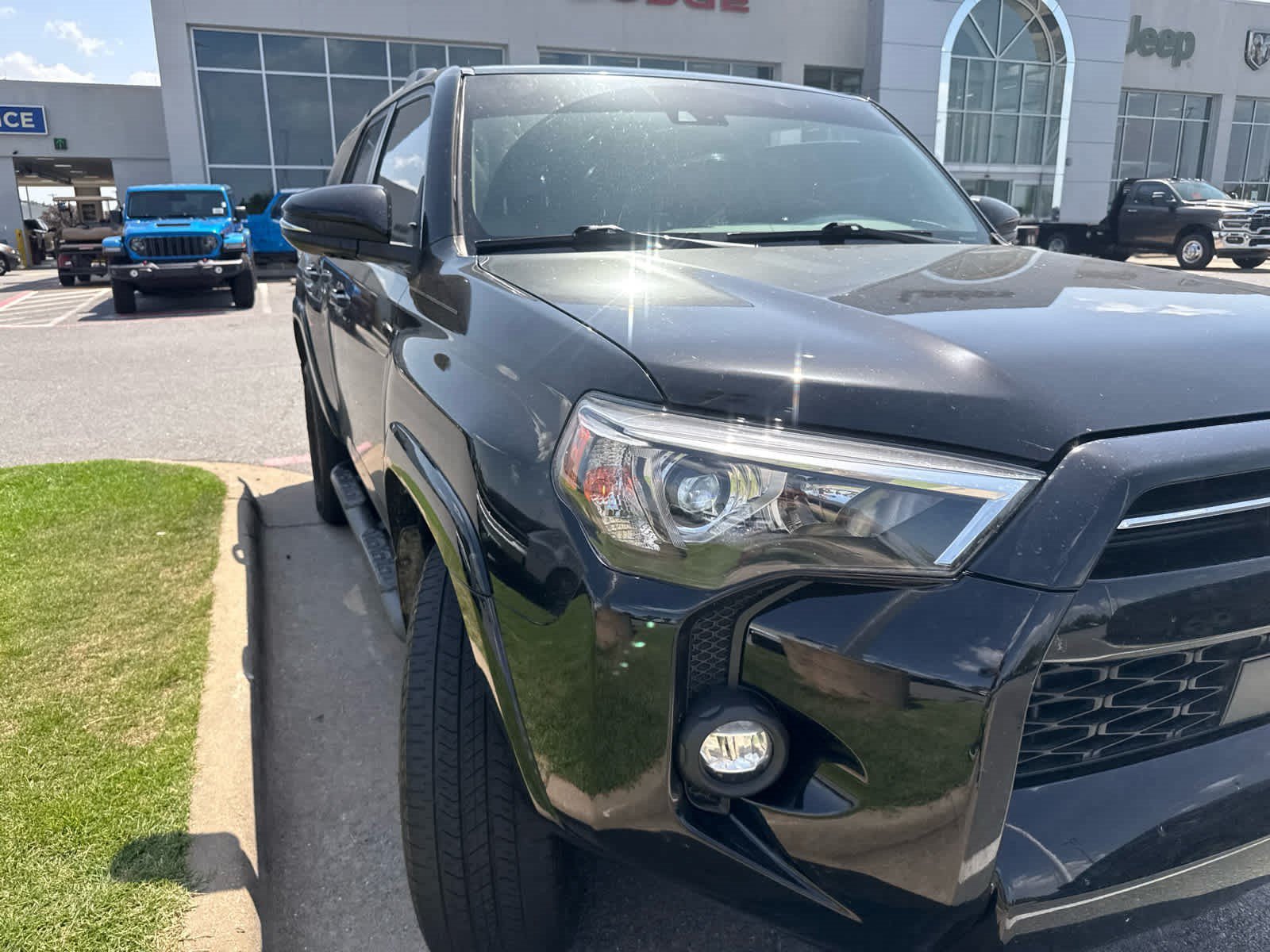 toyota 4runner 2023 JTENU5JRXP6124123 image toyota 4runner 2023 JTENU5JRXP6124123 image
