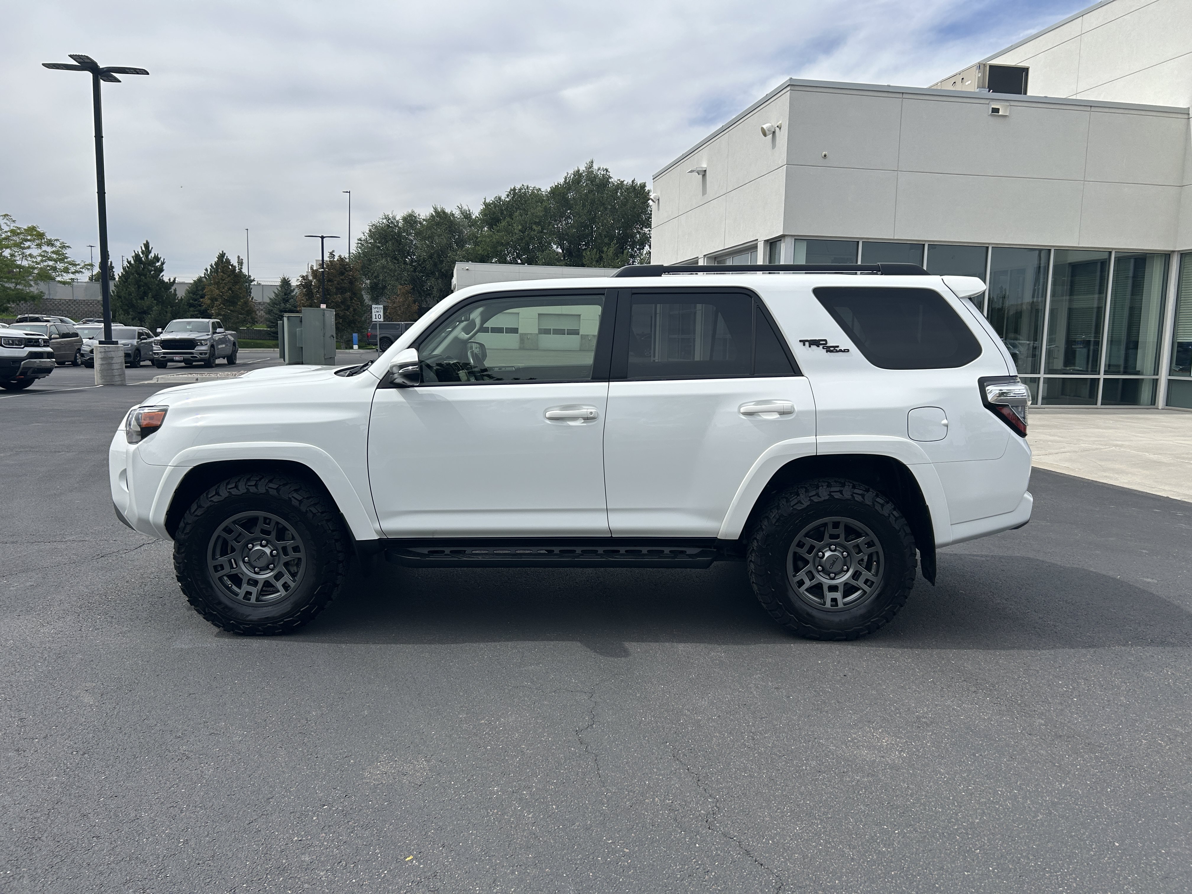 toyota 4runner 2023 JTERU5JR4P6115306 image toyota 4runner 2023 JTERU5JR4P6115306 image