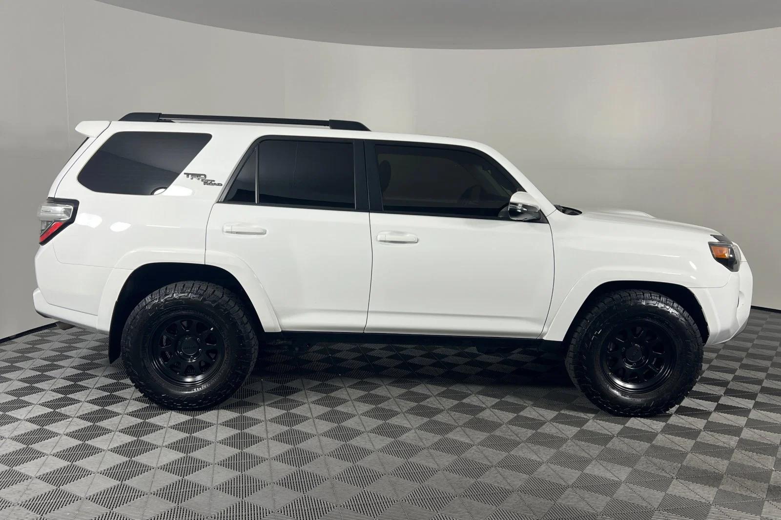 toyota 4runner 2023 JTERU5JR5P6188216 image toyota 4runner 2023 JTERU5JR5P6188216 image