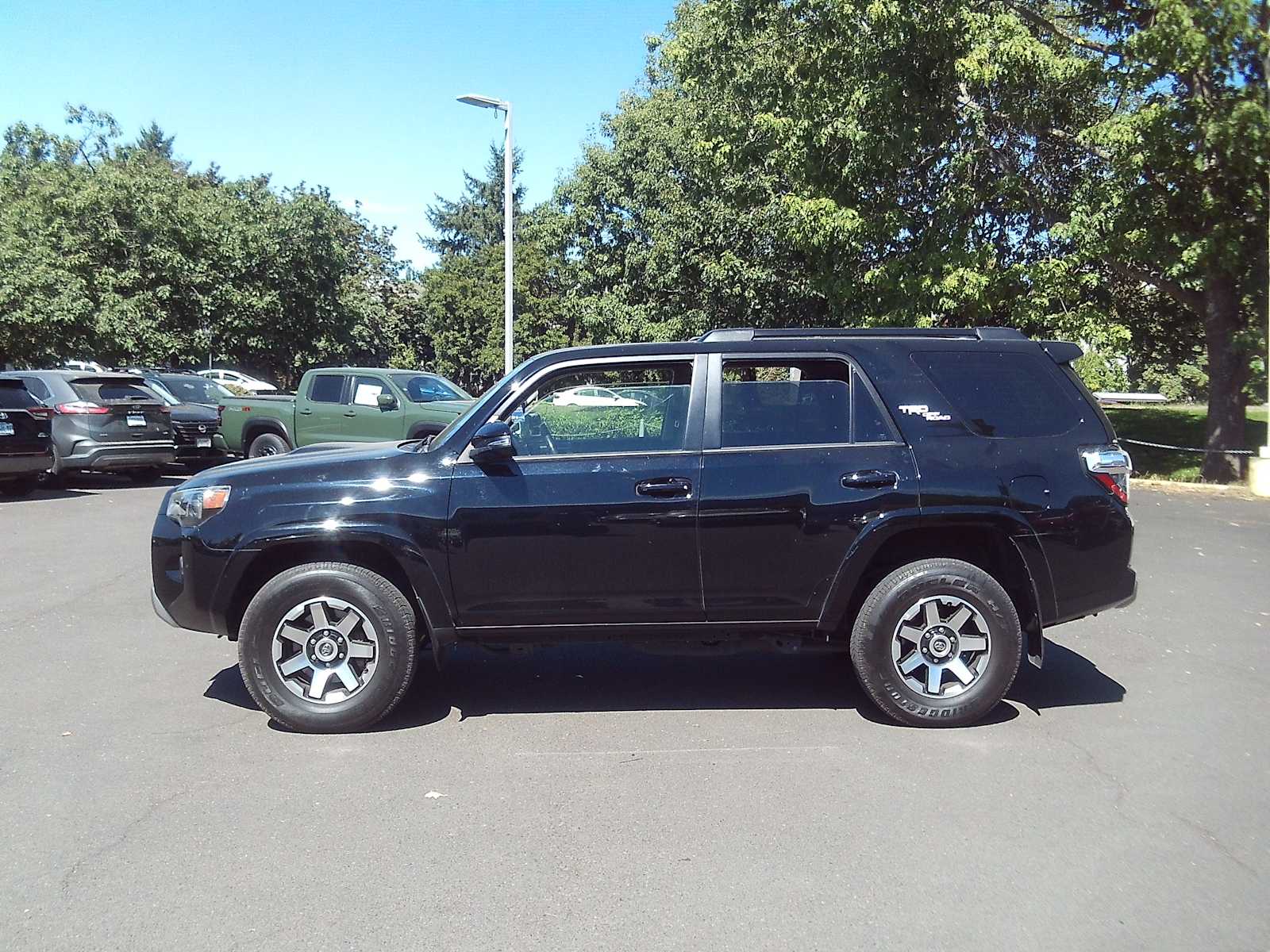 toyota 4runner 2023 JTERU5JR7P6199573 image toyota 4runner 2023 JTERU5JR7P6199573 image