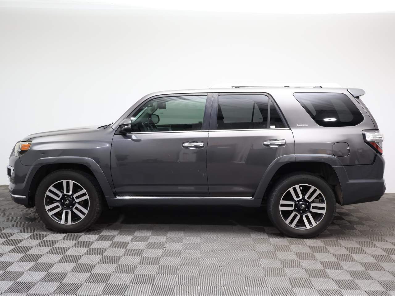 toyota 4runner 2016 JTEBU5JR8G5385579 image toyota 4runner 2016 JTEBU5JR8G5385579 image