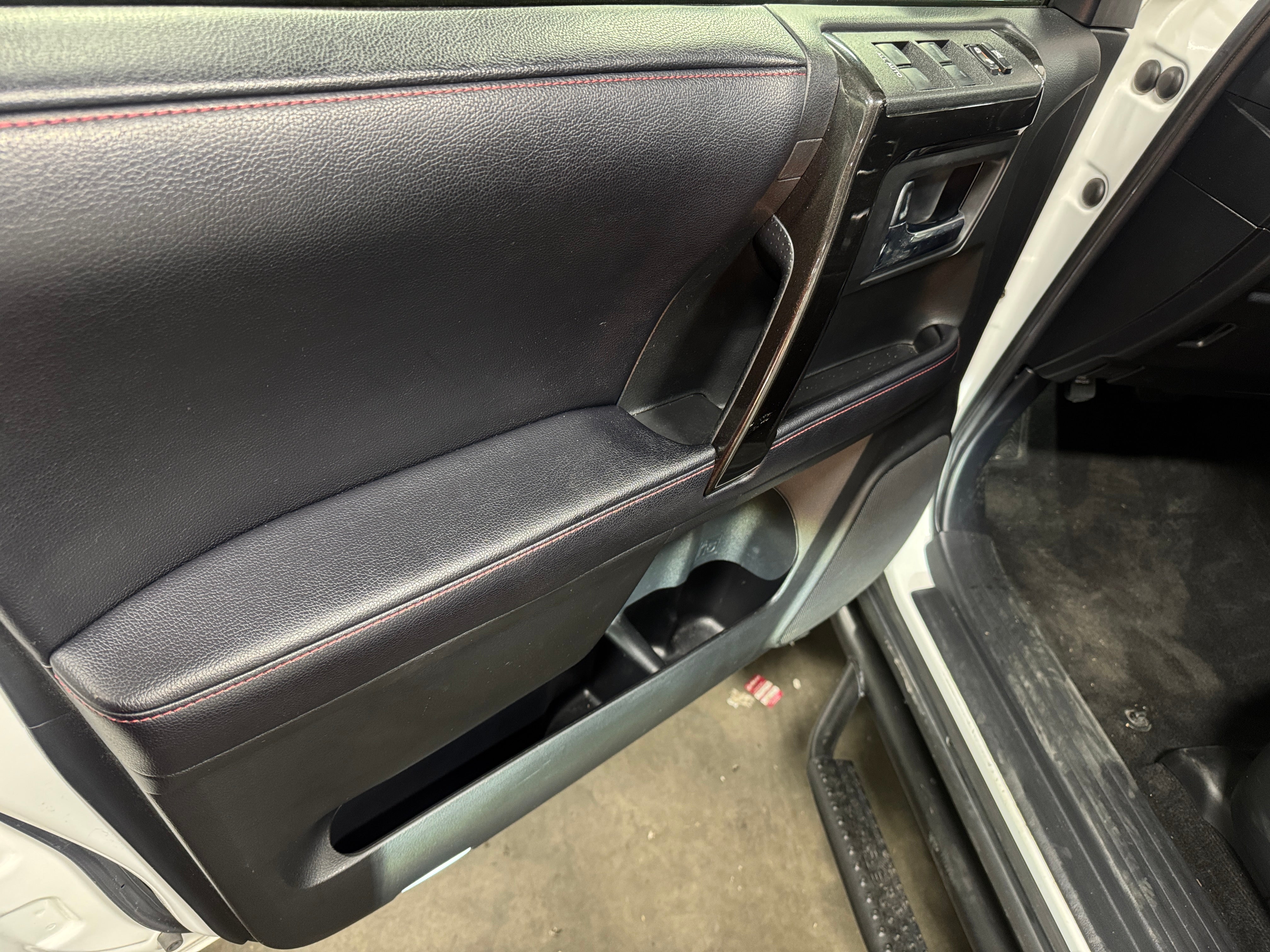 toyota 4runner 2019 JTEBU5JR2K5704242 image toyota 4runner 2019 JTEBU5JR2K5704242 image