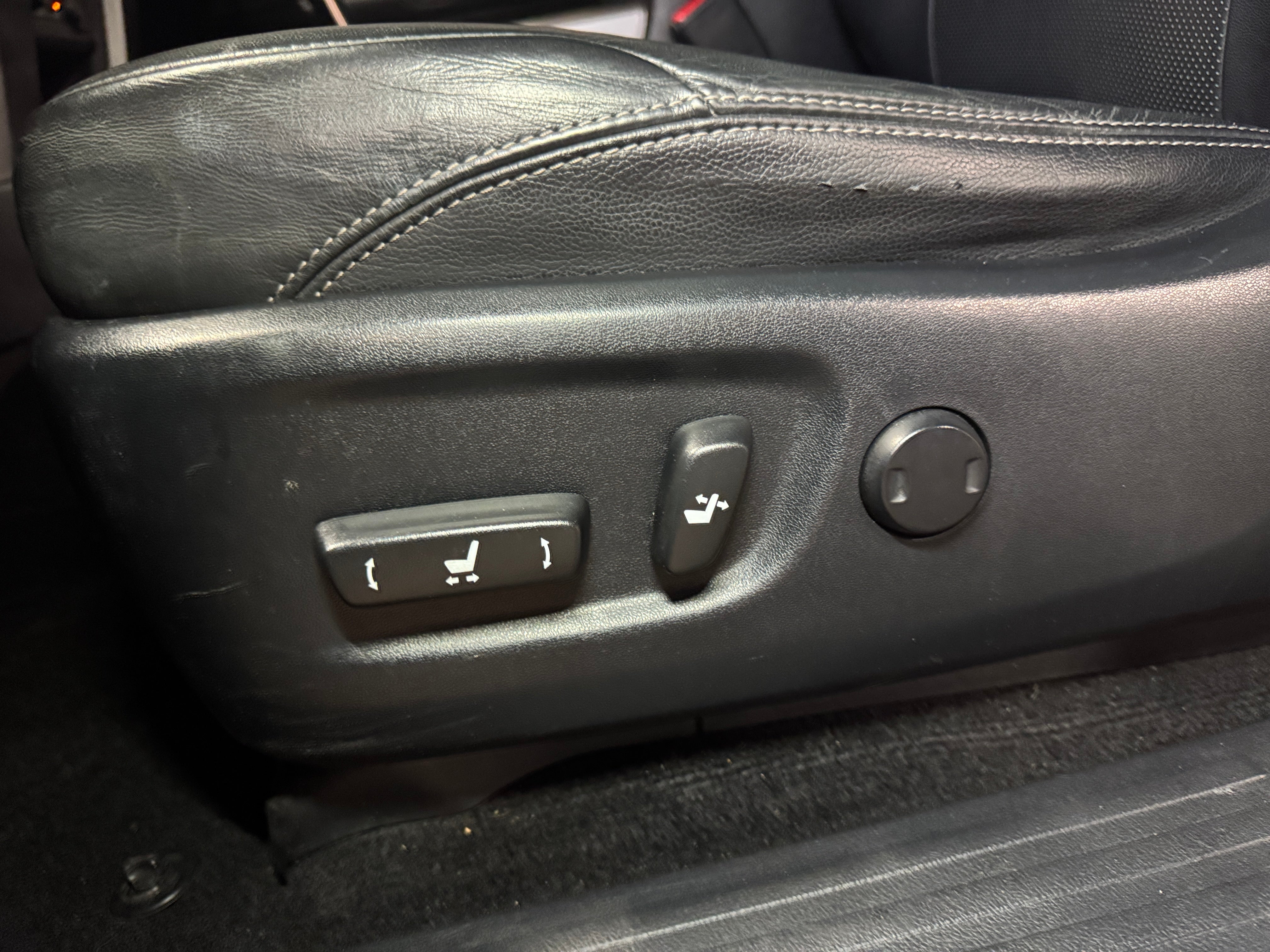 toyota 4runner 2019 JTEBU5JR2K5619983 image toyota 4runner 2019 JTEBU5JR2K5619983 image