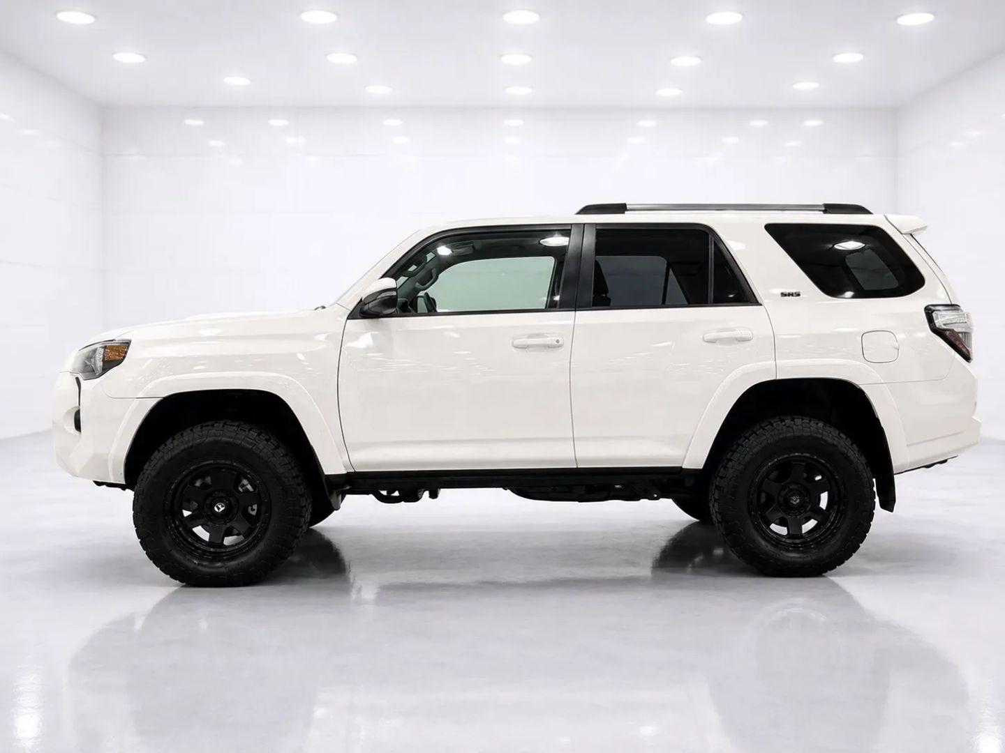 toyota 4runner 2019 JTEBU5JR9K5646730 image toyota 4runner 2019 JTEBU5JR9K5646730 image