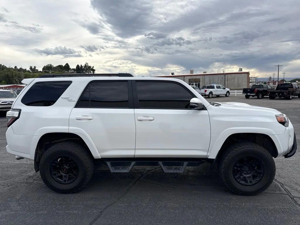 toyota 4runner 2019 JTEBU5JR8K5689486 image toyota 4runner 2019 JTEBU5JR8K5689486 image