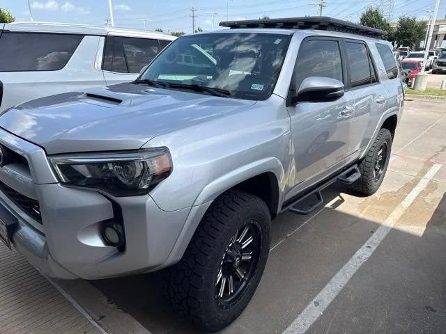 toyota 4runner 2019 JTEBU5JR0K5690504 image toyota 4runner 2019 JTEBU5JR0K5690504 image
