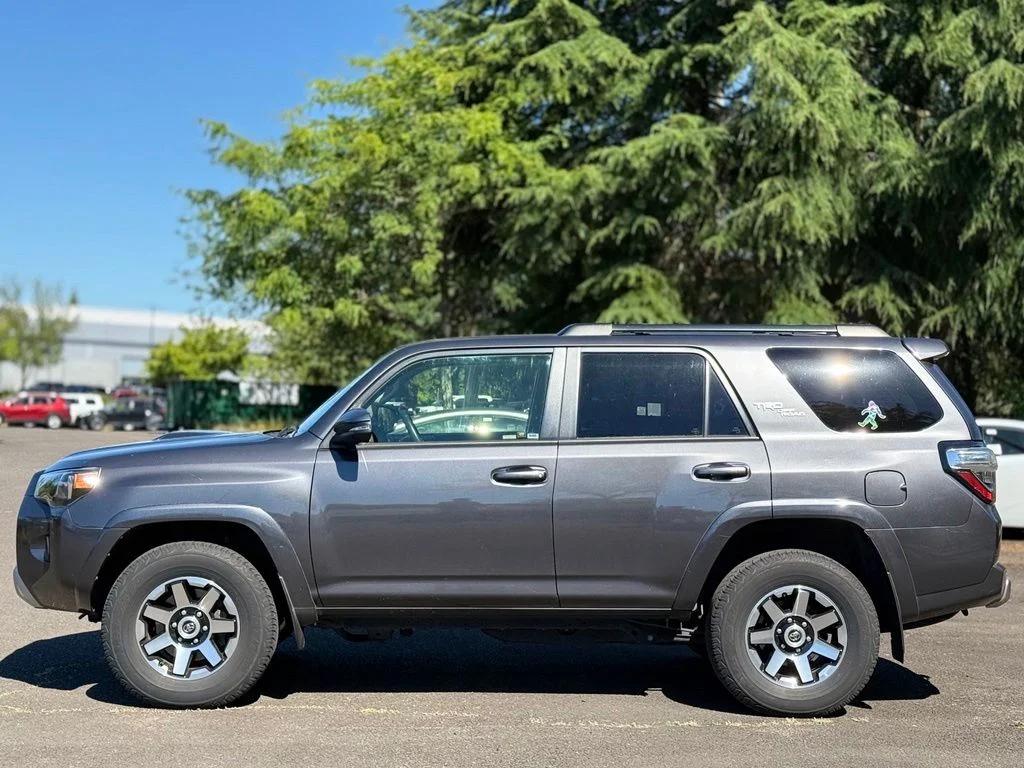 toyota 4runner 2019 JTEBU5JR8K5708912 image toyota 4runner 2019 JTEBU5JR8K5708912 image