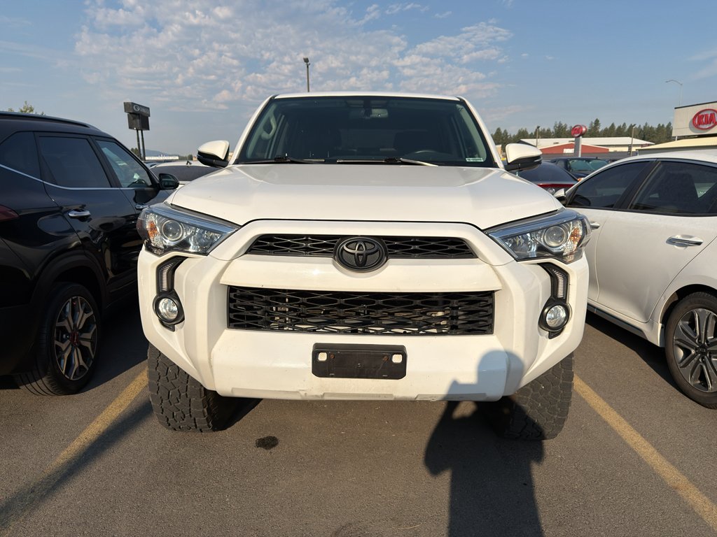 toyota 4runner 2019 JTEBU5JR7K5652543 image toyota 4runner 2019 JTEBU5JR7K5652543 image