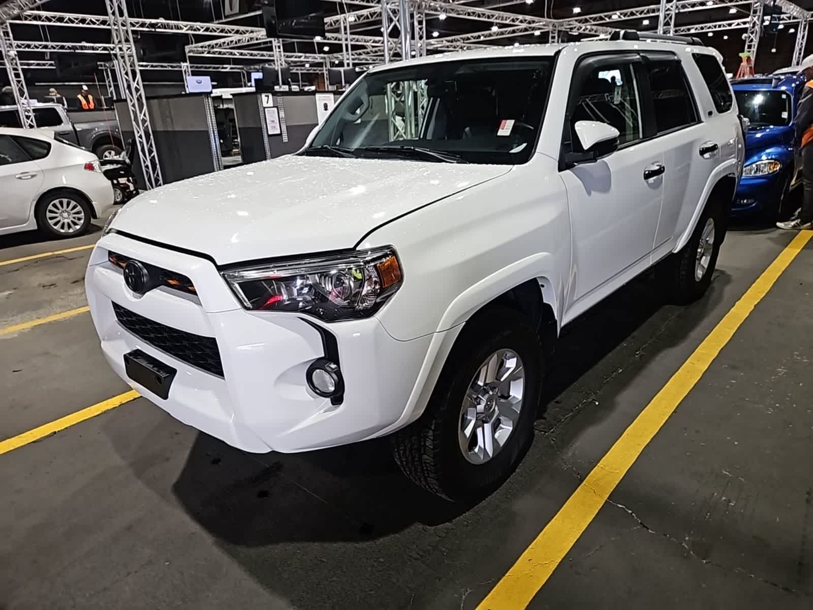toyota 4runner 2019 JTEBU5JRXK5690798 image toyota 4runner 2019 JTEBU5JRXK5690798 image