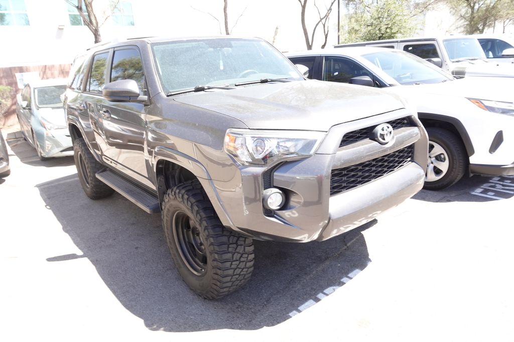 toyota 4runner 2018 JTEBU5JR2J5509451 image toyota 4runner 2018 JTEBU5JR2J5509451 image