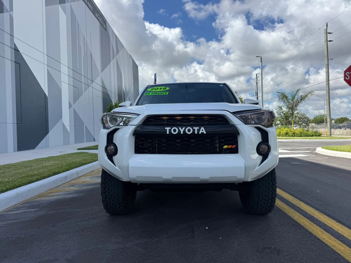toyota 4runner 2018 JTEBU5JR2J5543647 image toyota 4runner 2018 JTEBU5JR2J5543647 image