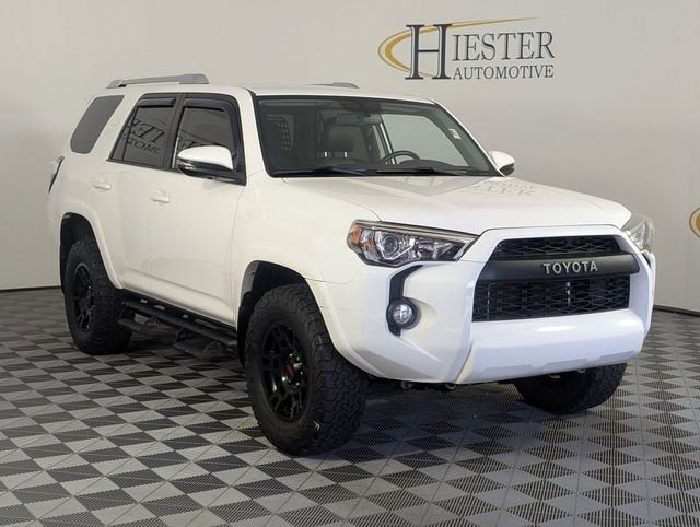 toyota 4runner 2018 JTEBU5JR8J5595039 image toyota 4runner 2018 JTEBU5JR8J5595039 image