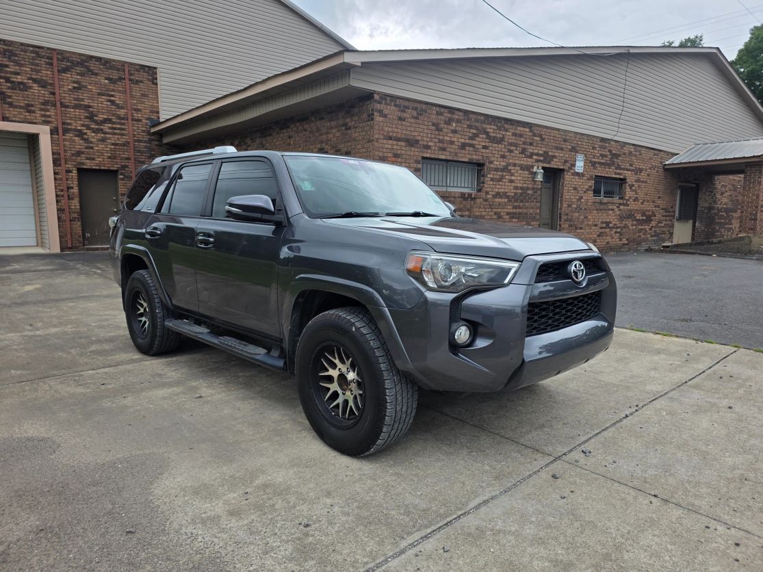 toyota 4runner 2018 JTEBU5JR5J5504597 image toyota 4runner 2018 JTEBU5JR5J5504597 image