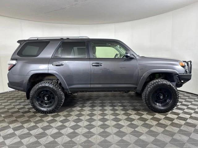 toyota 4runner 2018 JTEBU5JR2J5509224 image toyota 4runner 2018 JTEBU5JR2J5509224 image