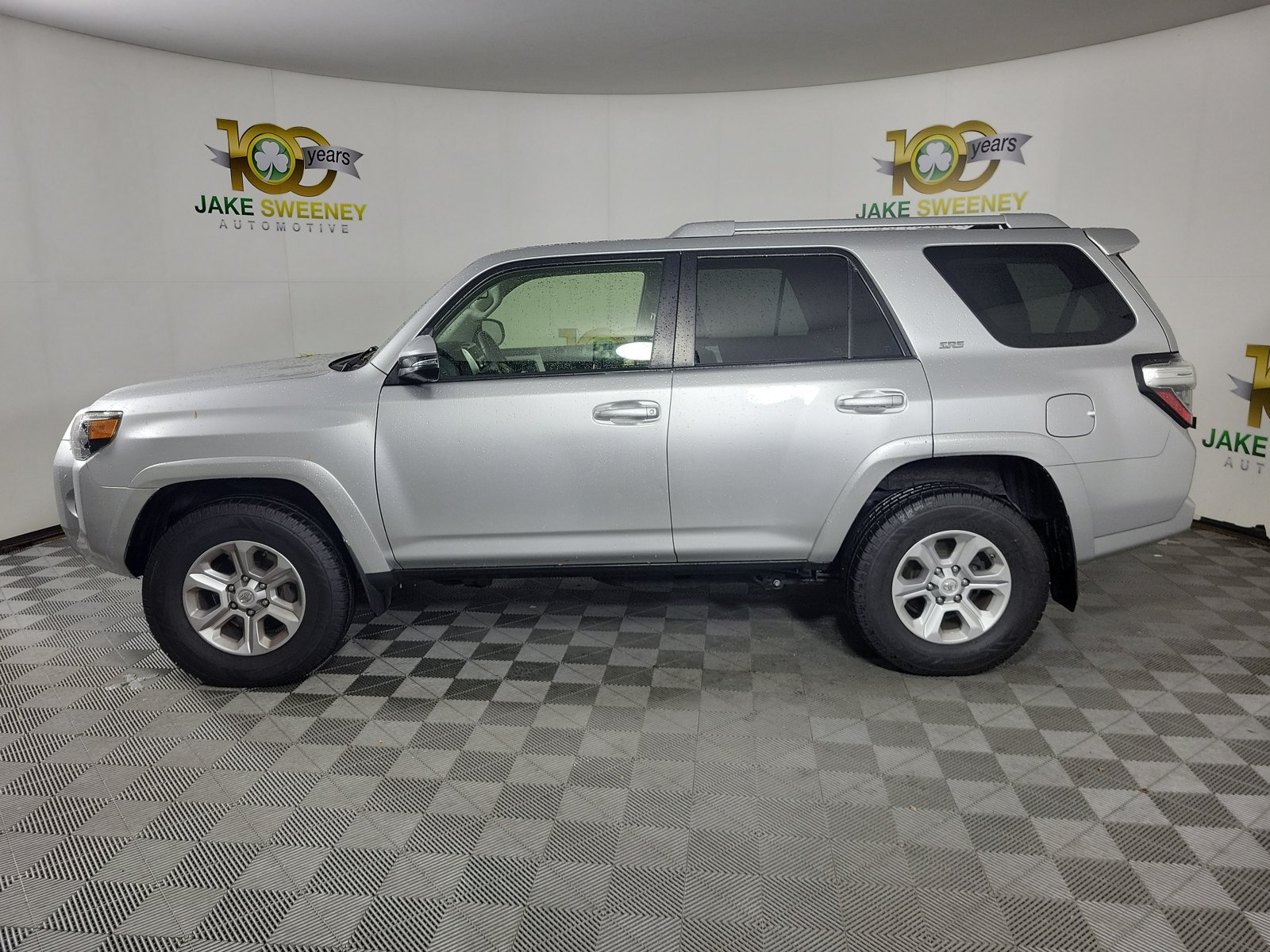 toyota 4runner 2018 JTEBU5JR4J5577735 image toyota 4runner 2018 JTEBU5JR4J5577735 image