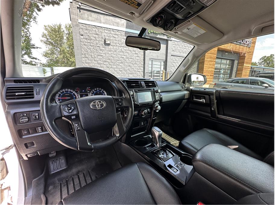 toyota 4runner 2018 JTEBU5JR6J5595668 image toyota 4runner 2018 JTEBU5JR6J5595668 image