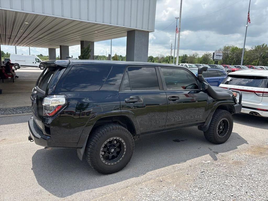 toyota 4runner 2018 JTEBU5JRXJ5571874 image toyota 4runner 2018 JTEBU5JRXJ5571874 image