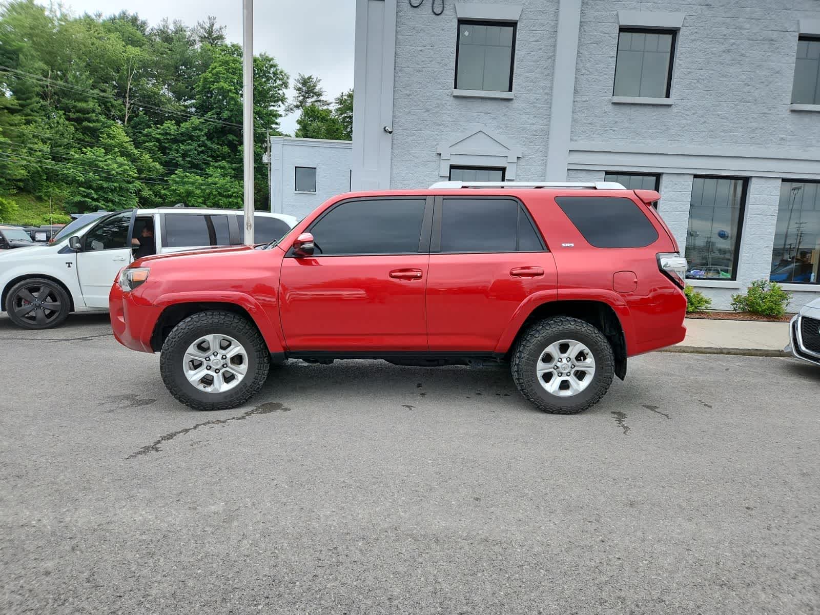 toyota 4runner 2018 JTEBU5JR1J5533787 image toyota 4runner 2018 JTEBU5JR1J5533787 image