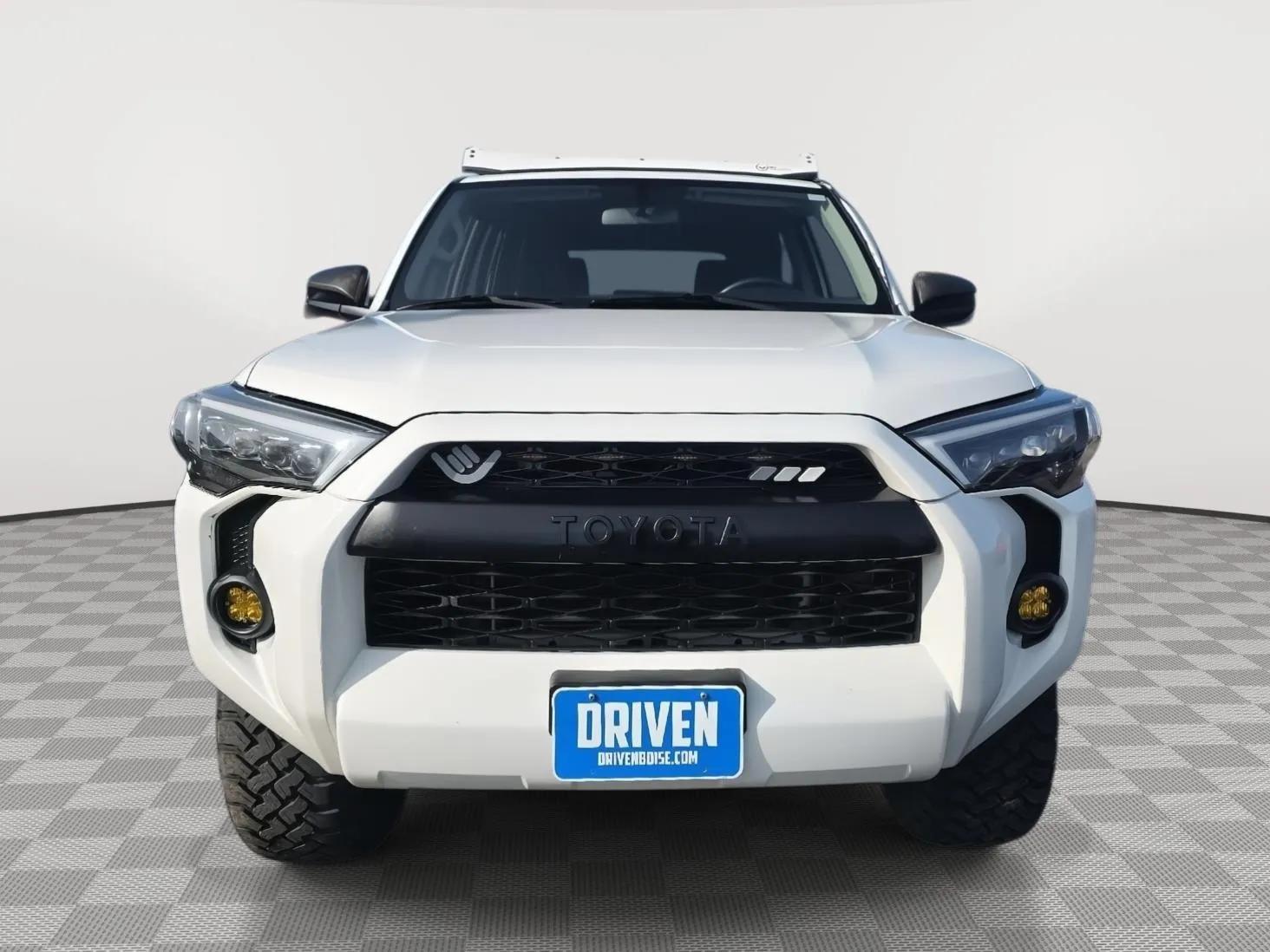 toyota 4runner 2018 JTEBU5JR1J5515967 image toyota 4runner 2018 JTEBU5JR1J5515967 image