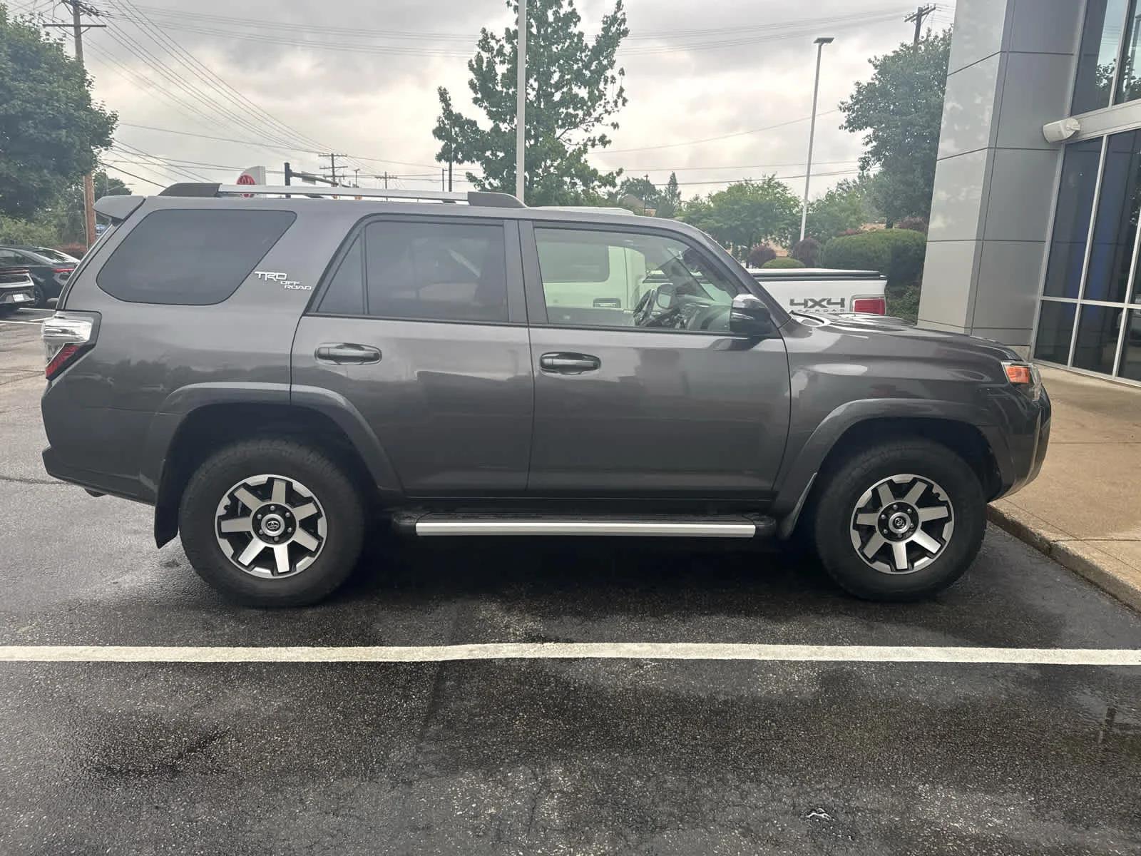 toyota 4runner 2018 JTEBU5JR7J5541781 image toyota 4runner 2018 JTEBU5JR7J5541781 image
