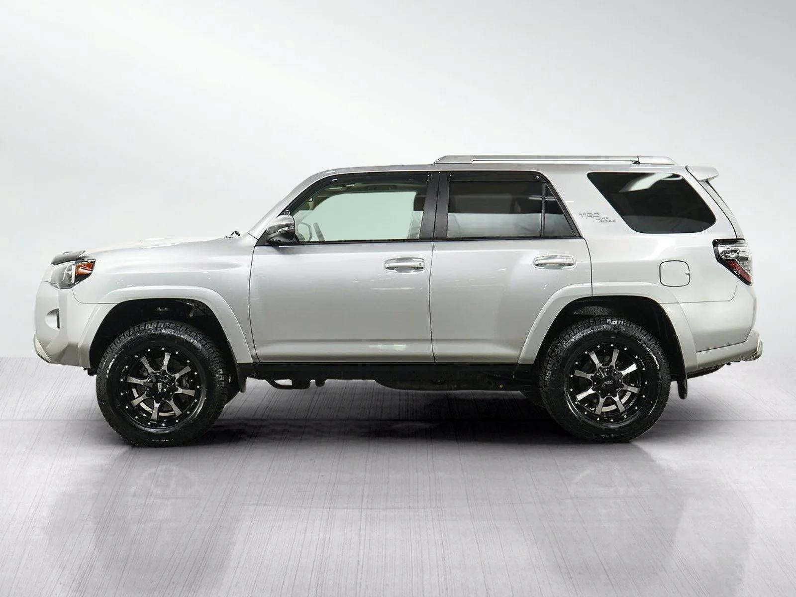 toyota 4runner 2018 JTEBU5JR6J5525040 image toyota 4runner 2018 JTEBU5JR6J5525040 image