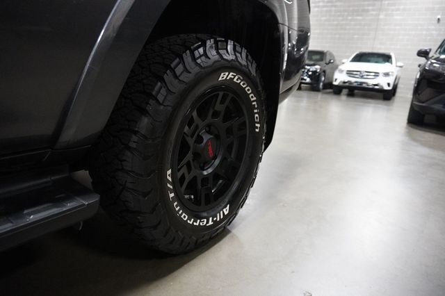toyota 4runner 2018 JTEBU5JR2J5603457 image toyota 4runner 2018 JTEBU5JR2J5603457 image