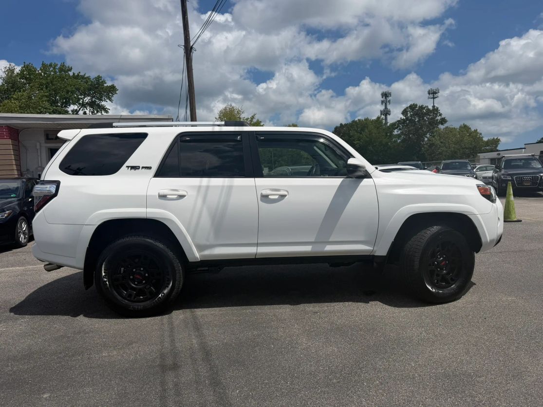 toyota 4runner 2017 JTEBU5JR0H5473463 image toyota 4runner 2017 JTEBU5JR0H5473463 image