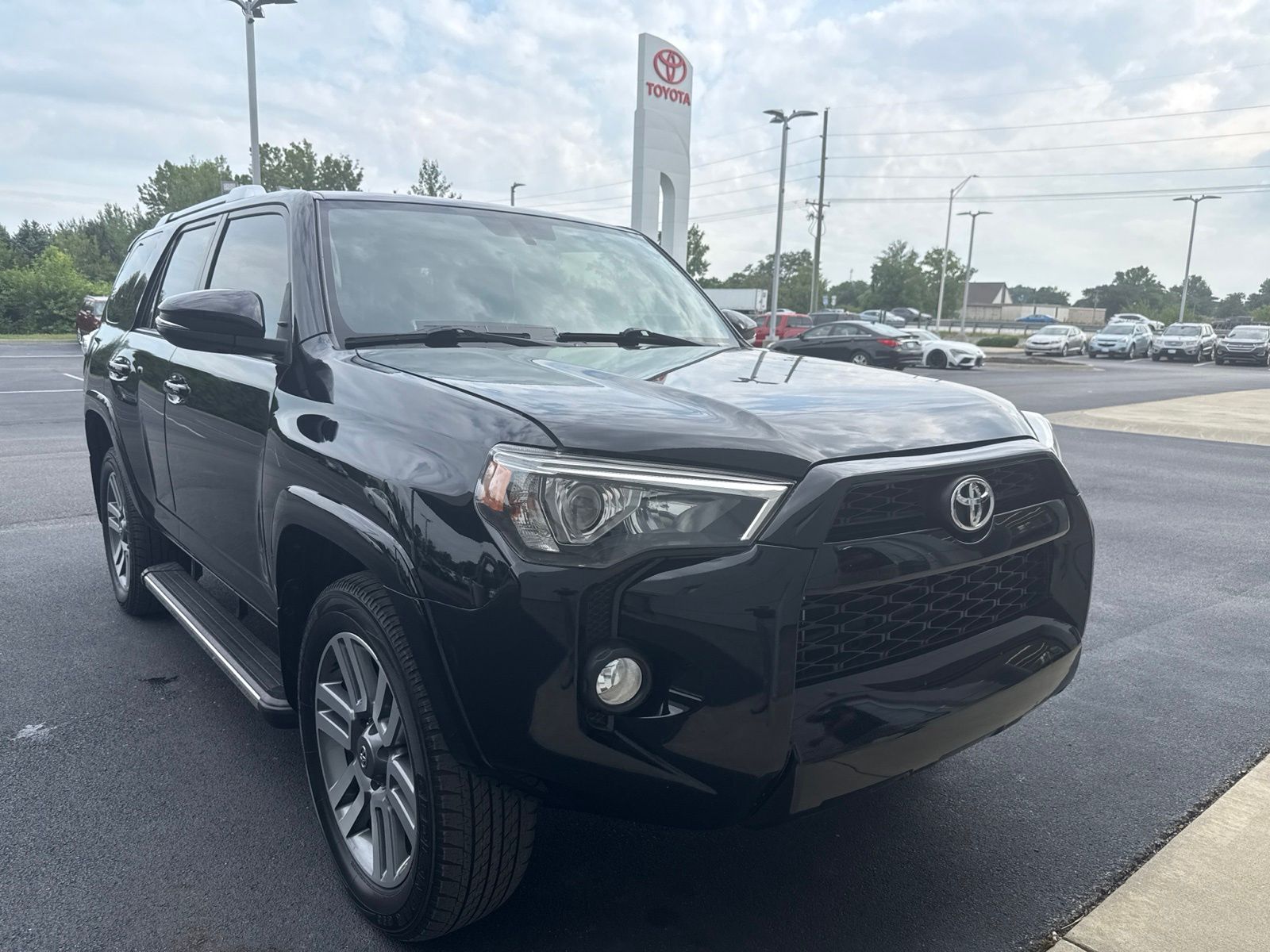 toyota 4runner 2017 JTEBU5JR4H5458531 image toyota 4runner 2017 JTEBU5JR4H5458531 image