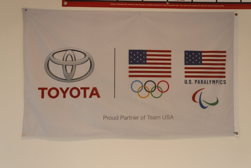 toyota 4runner 2017 JTEBU5JR0H5427681 image toyota 4runner 2017 JTEBU5JR0H5427681 image