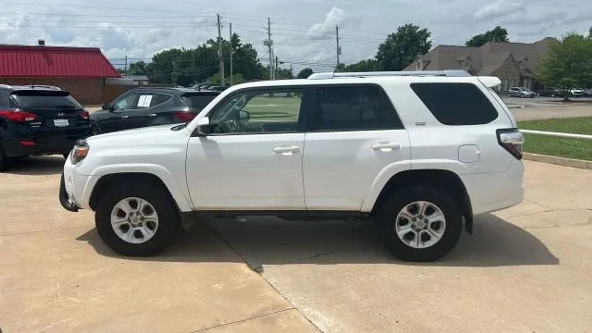 toyota 4runner 2017 JTEBU5JRXH5450532 image toyota 4runner 2017 JTEBU5JRXH5450532 image