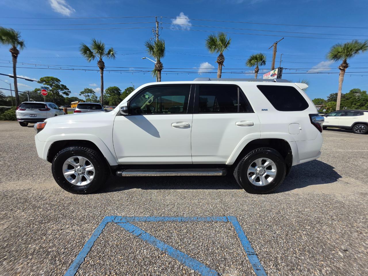 toyota 4runner 2017 JTEBU5JR0H5435229 image toyota 4runner 2017 JTEBU5JR0H5435229 image