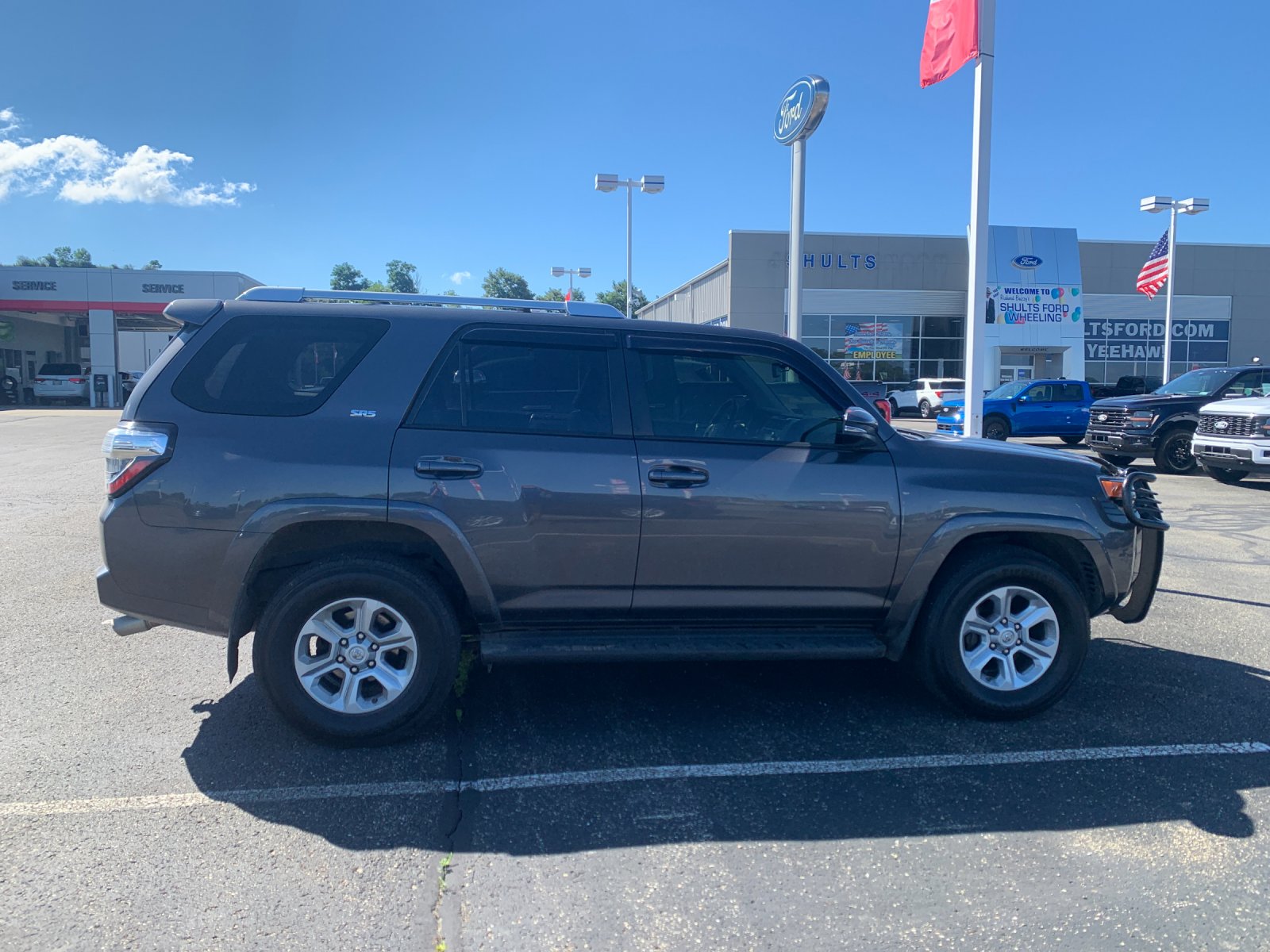 toyota 4runner 2017 JTEBU5JR6H5417463 image toyota 4runner 2017 JTEBU5JR6H5417463 image