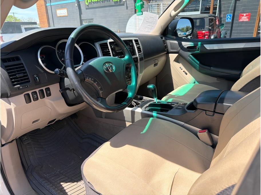 toyota 4runner 2006 JTEBU14R268062582 image toyota 4runner 2006 JTEBU14R268062582 image