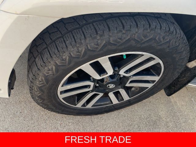 toyota 4runner 2020 JTEBU5JR3L5822365 image toyota 4runner 2020 JTEBU5JR3L5822365 image