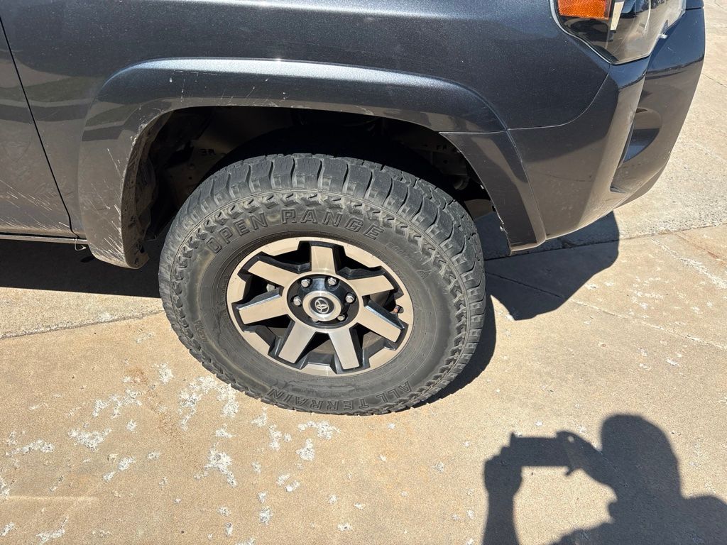 toyota 4runner 2020 JTEBU5JR8L5820966 image toyota 4runner 2020 JTEBU5JR8L5820966 image