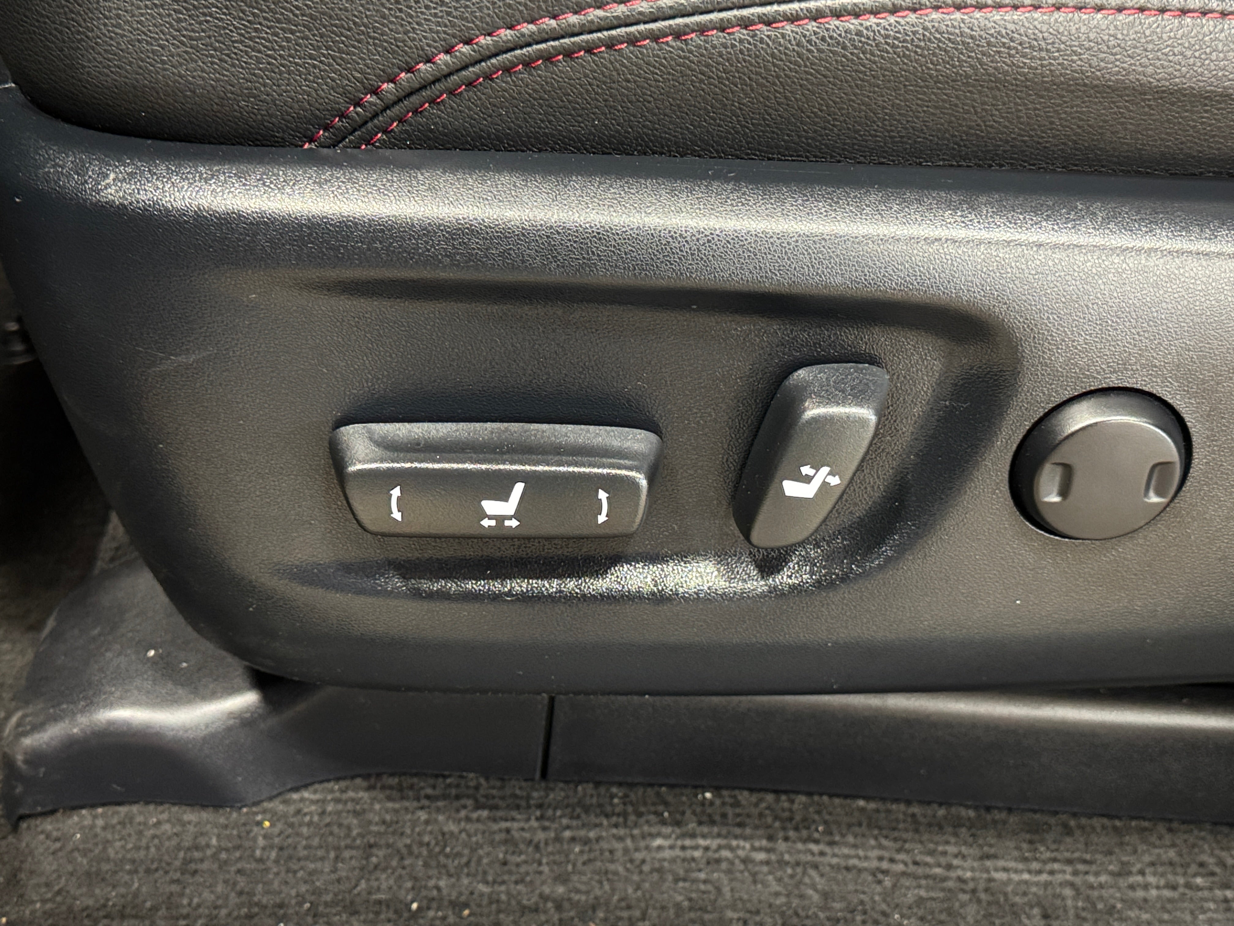 toyota 4runner 2020 JTEBU5JR8L5775205 image toyota 4runner 2020 JTEBU5JR8L5775205 image