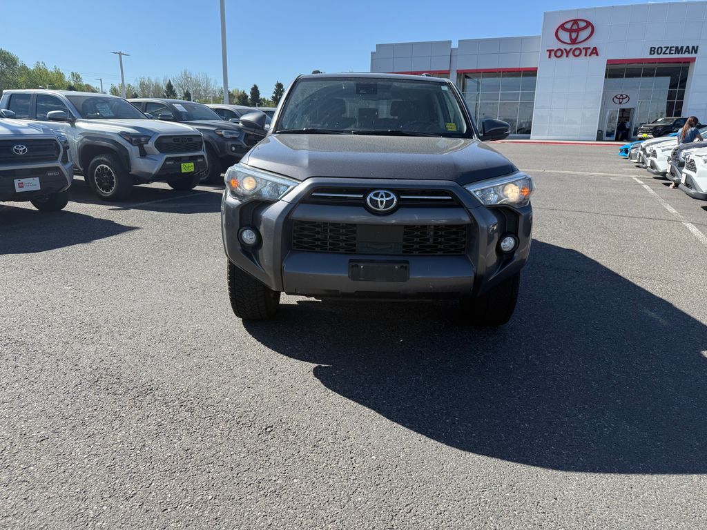 toyota 4runner 2020 JTEBU5JR7L5793131 image toyota 4runner 2020 JTEBU5JR7L5793131 image