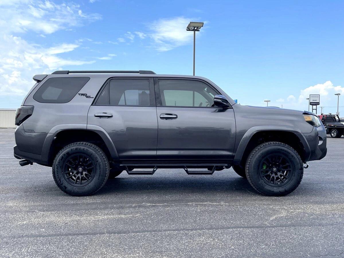 toyota 4runner 2020 JTEBU5JR6L5770116 image toyota 4runner 2020 JTEBU5JR6L5770116 image
