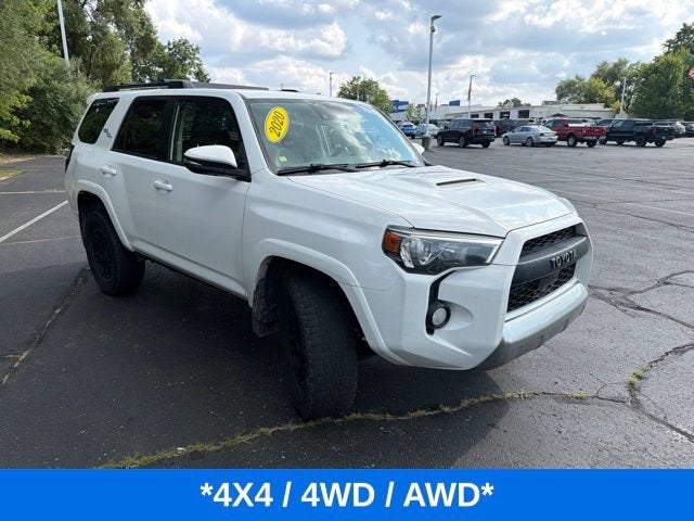 toyota 4runner 2020 JTEBU5JR3L5829686 image toyota 4runner 2020 JTEBU5JR3L5829686 image