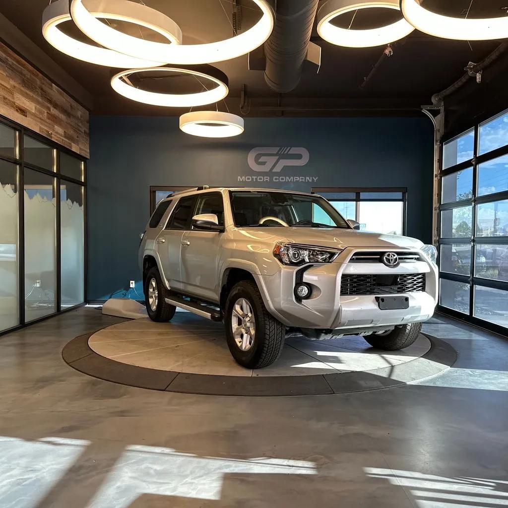 toyota 4runner 2020 JTEBU5JR2L5770484 image toyota 4runner 2020 JTEBU5JR2L5770484 image