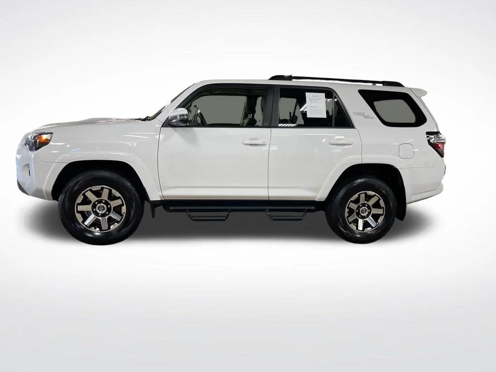 toyota 4runner 2020 JTEBU5JR2L5776043 image toyota 4runner 2020 JTEBU5JR2L5776043 image